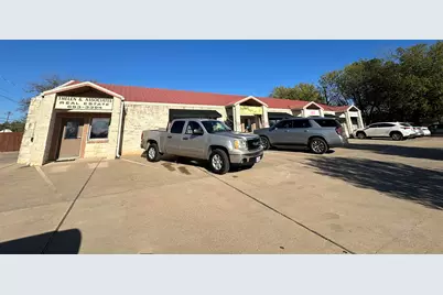 1307 Second St, Marble Falls, TX 78654 - Photo 2