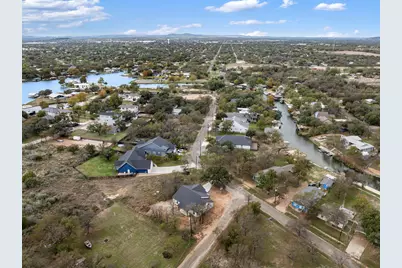 830 Woodland Hills Dr, Granite Shoals, TX 78654 - Photo 28