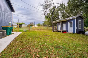 605 Cove Cir, Granite Shoals, TX 78654 - Photo 26