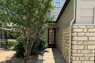 605 Port, Horseshoe Bay, TX 78657 - Photo 2