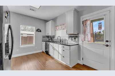 112 Crawford Court, Burnet, TX 78611 - Photo 6