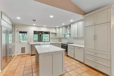 206 Blue Ground, Horseshoe Bay, TX 78657 - Photo 10