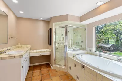 206 Blue Ground, Horseshoe Bay, TX 78657 - Photo 18