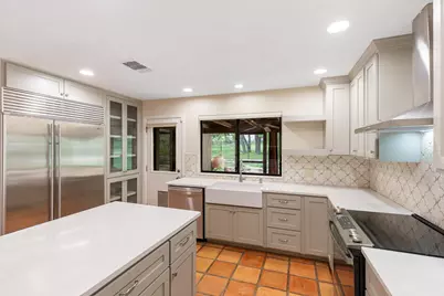 206 Blue Ground, Horseshoe Bay, TX 78657 - Photo 12