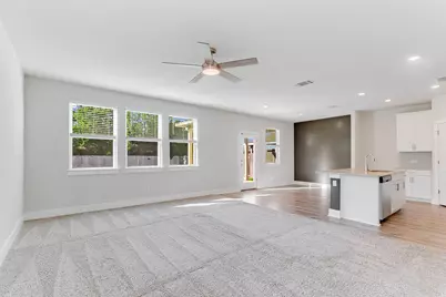 525 Longmount Cove, Liberty Hill, TX 78642 - Photo 4