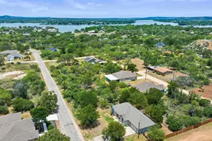 136 W Maple Dr, Granite Shoals, TX 78654 - Photo 22