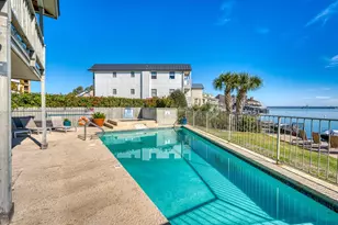 104 Cove E, Horseshoe Bay, TX 78657 - Photo 24