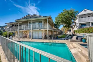 104 Cove E, Horseshoe Bay, TX 78657 - Photo 28