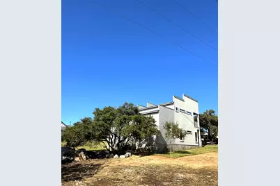 301 Knights Row Street, Cottonwood Shores, TX 78657 - Photo 22