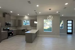 301 Knights Row St, Cottonwood Shores, TX 78657 - Photo 20