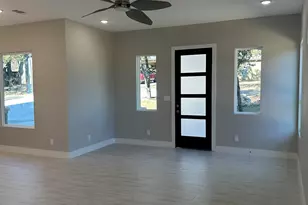 301 Knights Row St, Cottonwood Shores, TX 78657 - Photo 18