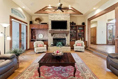 325 W Wilderness Drive, Marble Falls, TX 78654 - Photo 6