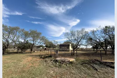115 Field Stone Drive, Llano, TX 78643 - Photo 16