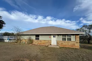 115 Field Stone Dr, Llano, TX 78643 - Photo 2