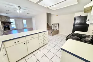 601 Free Rein, Horseshoe Bay, TX 78657 - Photo 10