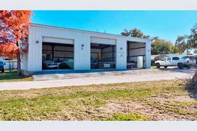 1504 Rr 261 - Commercial Shop, Buchanan Dam, TX 78609 - Photo 2