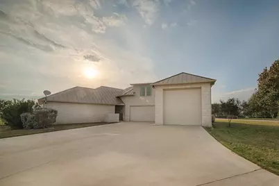 1600 Legends Pkwy, Kingsland, TX 78639 - Photo 28
