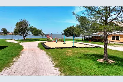 1504 Rr 261 - Main Home, Buchanan Dam, TX 78609 - Photo 24