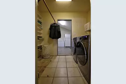 1504 Rr 261 - Main Home, Buchanan Dam, TX 78609 - Photo 18