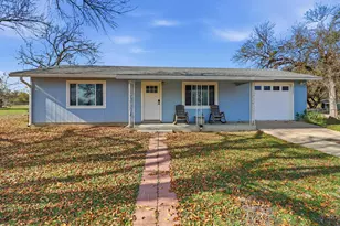 2102 Belaire Dr, Granite Shoals, TX 78654 - Photo 2