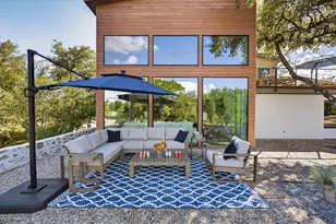 820 Broken Arrow, Horseshoe Bay, TX 78657 - Photo 4