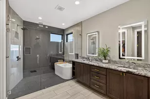 209 Dalton Cir, Horseshoe Bay, TX 78657 - Photo 16