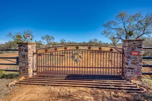 948 Co Rd 314, Llano, TX 78643 - Photo 2