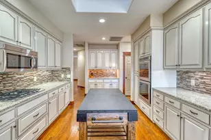 206 River Ranch Rd, Kingsland, TX 78639 - Photo 12