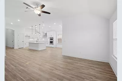 181 Slenderleaf Dr, Marble Falls, TX 78654 - Photo 12