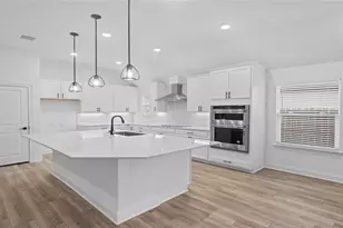 181 Slenderleaf Dr, Marble Falls, TX 78654 - Photo 10