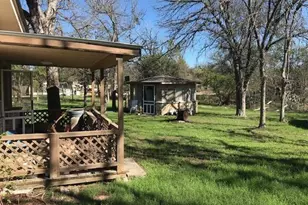 225 E Stonecastle Dr, Granite Shoals, TX 78654 - Photo 2