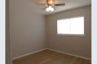 1211 Mulberry, Marble Falls, TX 78654 - Photo 4