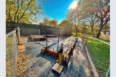 105 Bluebird Circle, Highland Haven, TX 78654 - Photo 24