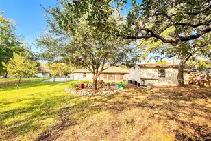 105 Bluebird Cir, Highland Haven, TX 78654 - Photo 26