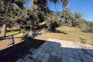 176 W Sweetbriar Dr, Granite Shoals, TX 78654 - Photo 10