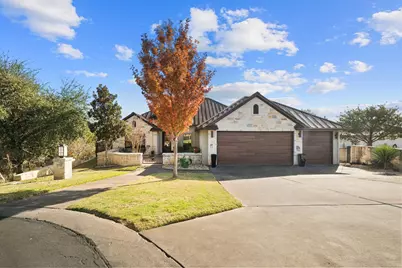 303 Emerald Way, Horseshoe Bay, TX 78657 - Photo 2