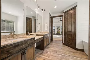 303 Emerald Way, Horseshoe Bay, TX 78657 - Photo 18