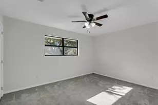 312 Evergreen St, Burnet, TX 78611 - Photo 16