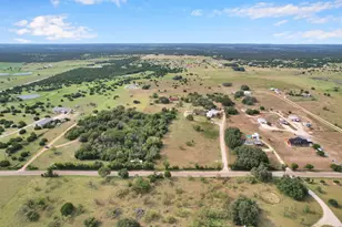 10927 Cr 272, Bertram, TX 78605 - Photo 30
