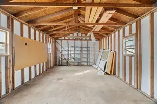 102 Crestview, Kingsland, TX 78639 - Photo 28