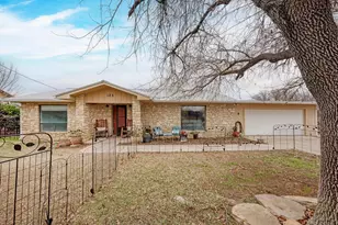 125 Winding Way, Sunrise Beach, TX 78643 - Photo 2