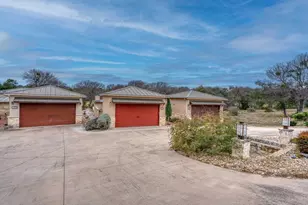 140-B Uplift, Horseshoe Bay, TX 78657 - Photo 4