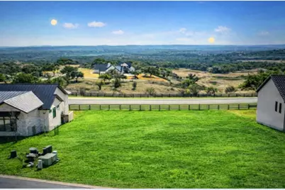 1409 Majestic Hills Blvd, Spicewood, TX 78669 - Photo 2