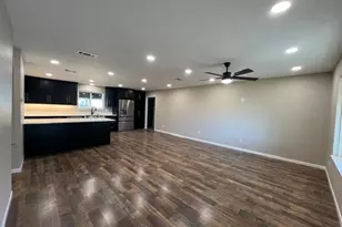 903 Flag Creek Dr, Llano, TX 78643 - Photo 4