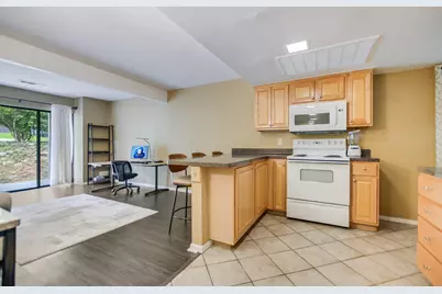 207 Hi Circle North #112 A & B, Horseshoe Bay, TX 78657 - Photo 16