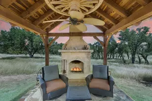 434 Gold Shaeffer Rd, Fredericksburg, TX 78624 - Photo 10