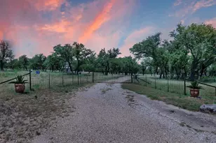 434 Gold Shaeffer Rd, Fredericksburg, TX 78624 - Photo 18