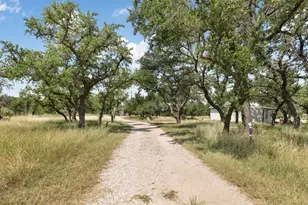 434 Gold Shaeffer Rd, Fredericksburg, TX 78624 - Photo 8