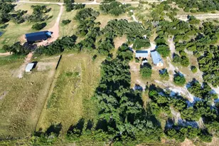 434 Gold Shaeffer Rd, Fredericksburg, TX 78624 - Photo 4