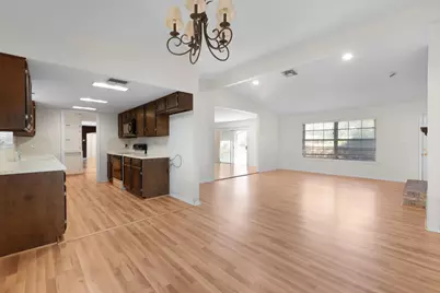 2025 Forest Trl, Kingsland, TX 78639 - Photo 8